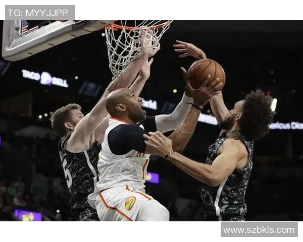 精彩回顾NBA马刺与老鹰的激烈对决全场比赛精彩瞬间一网打尽