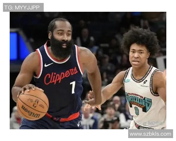 2017年快船与灰熊季后赛对决回顾：激烈碰撞与精彩瞬间的完美交织