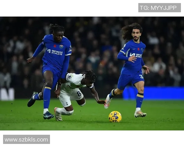 哈雷斯彻与苏黎世的激烈对决揭示了足球战术的新趋势与球队实力的较量