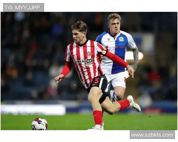 布莱克本与女王巡游的精彩对决揭示英冠联赛的激烈竞争与球队实力较量 布莱克本与女王巡游的精彩对决揭示英冠联赛的激烈竞争与球队实力较量